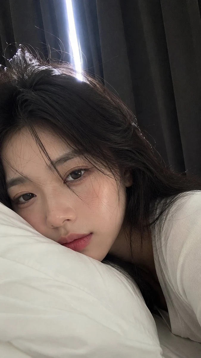 Intimate Morning Selfie Photography portrait visual